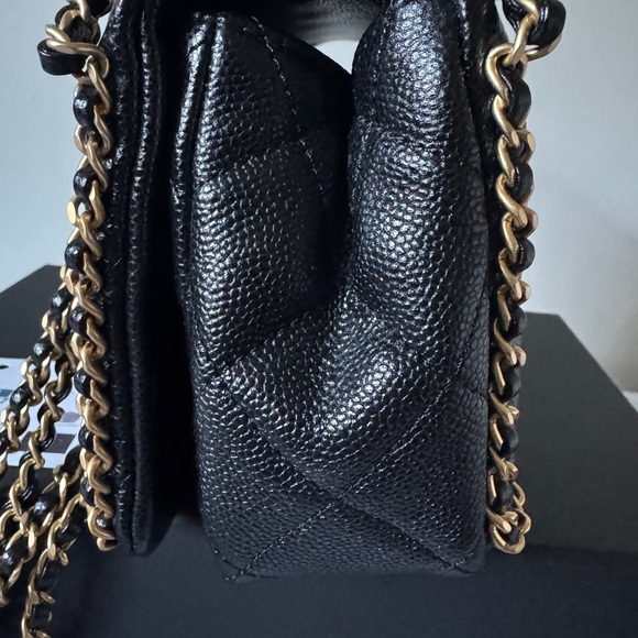 Chanel Black Quilted Leather Bag - Picture 7 of 17